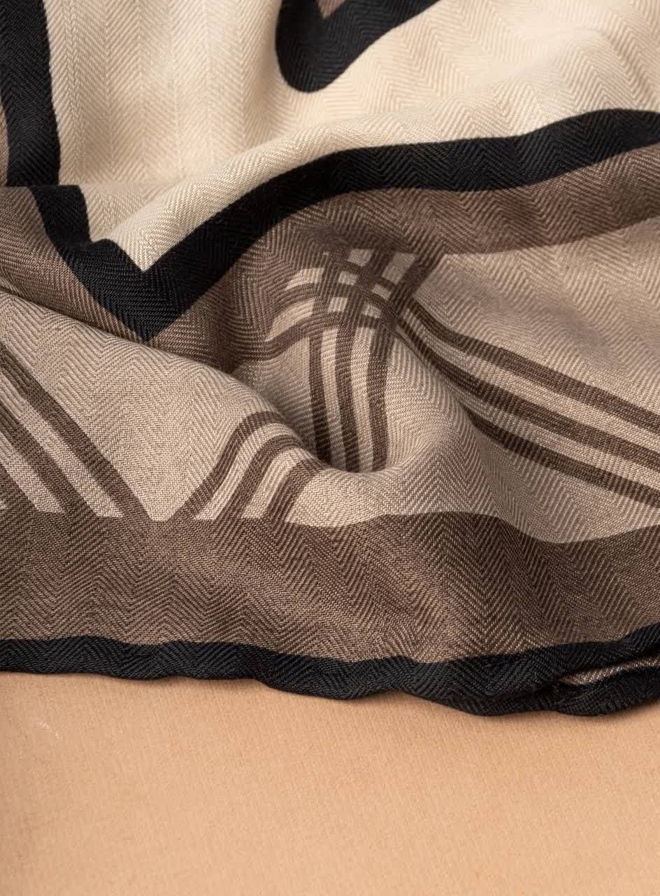 روسری نخی کشمیر مناسب پاییز و زمستان طرحدار کیفیت عالی جدید کد l1343