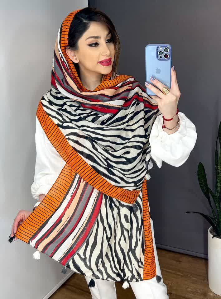 شال نخی زنانه عیدانه مشکی طرحدار حاشیه نارنجی ارسال رایگان کد lo1421