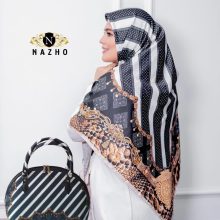 ست کیف و روسری زنانه با کیف نیمگرد طرحدار رنگ مشکی ارسال رایگان کد na1387