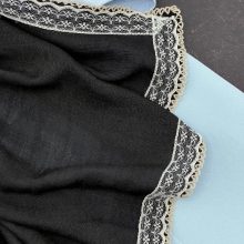 شال زنانه رنگ مشکی نخی جدید طرح حاشیه گیپور زیبا با ارسال رایگان کد lo336