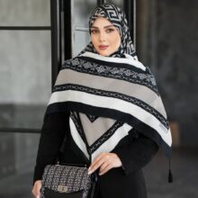 ست کیف و روسری زنانه طرح جیوانجی کیفیت عالی با ارسال رایگان کد mo586