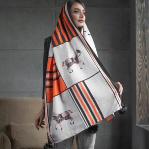 شال زنانه طرح هرمس منگوله پم دار کیفیت عالی کد r160