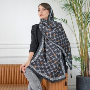 شال زنانه پاییزه جناغی منگوله دار کیفیت عالی کد r1600