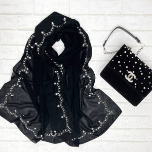 ست کیف و شال زنانه طرح شانل مرواریدی جدید رنگ مشکی کیفیت عالی کد mo714