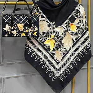 ست کیف و روسری زنانه طرح جدید لیلیوم مشکی زرد کیفیت عالی کد mo888